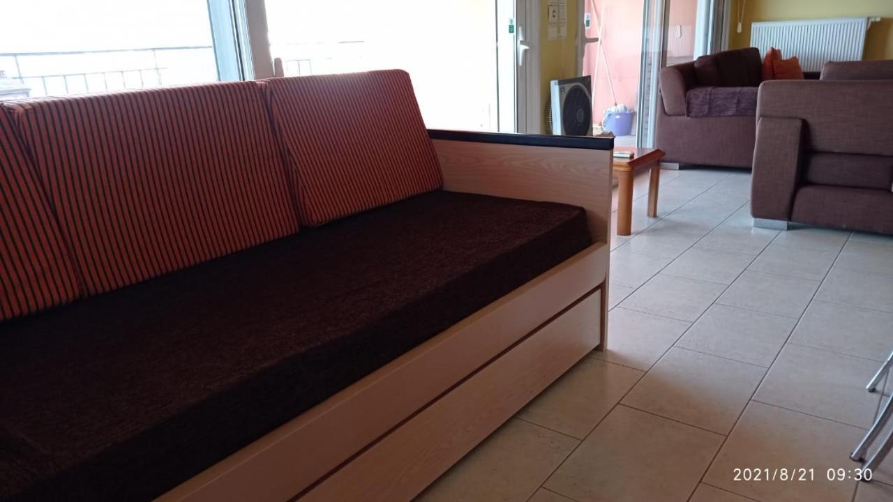 Ruby'S House Apartment Chalkida Bagian luar foto