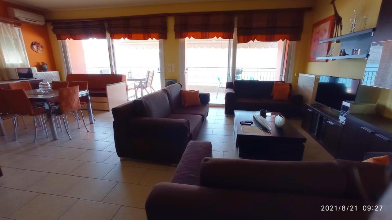 Ruby'S House Apartment Chalkida Bagian luar foto