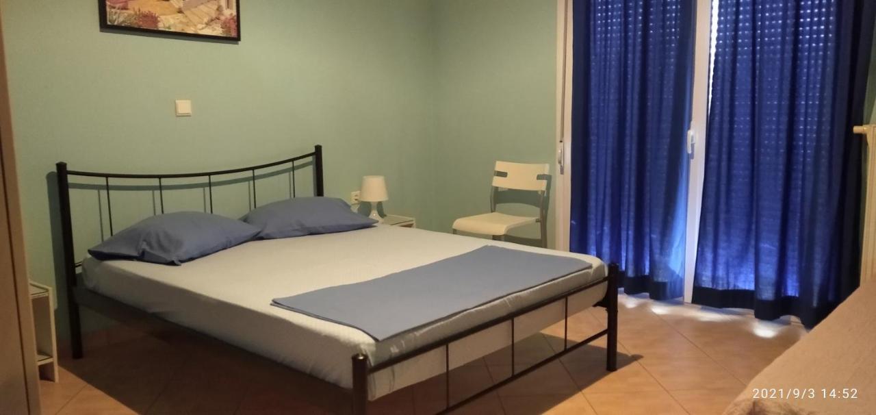 Ruby'S House Apartment Chalkida Bagian luar foto