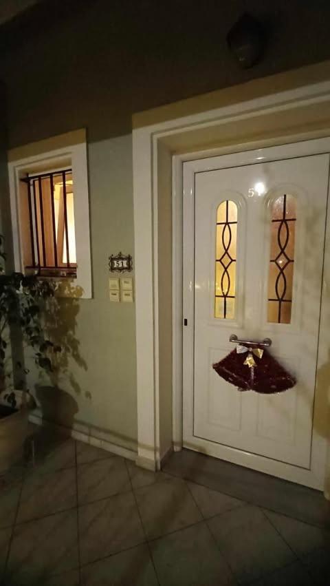Ruby'S House Apartment Chalkida Bagian luar foto