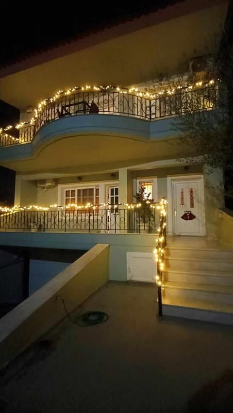 Ruby'S House Apartment Chalkida Bagian luar foto
